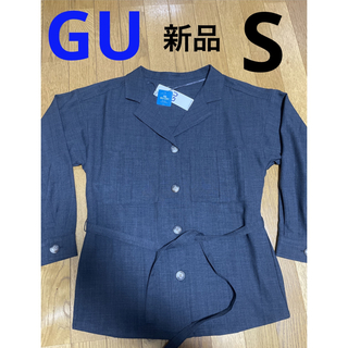 ジーユー(GU)のGU ジーユー　新品　オープンカラーダブルポケットシャツ　長袖　ダークグレー　S(シャツ/ブラウス(長袖/七分))