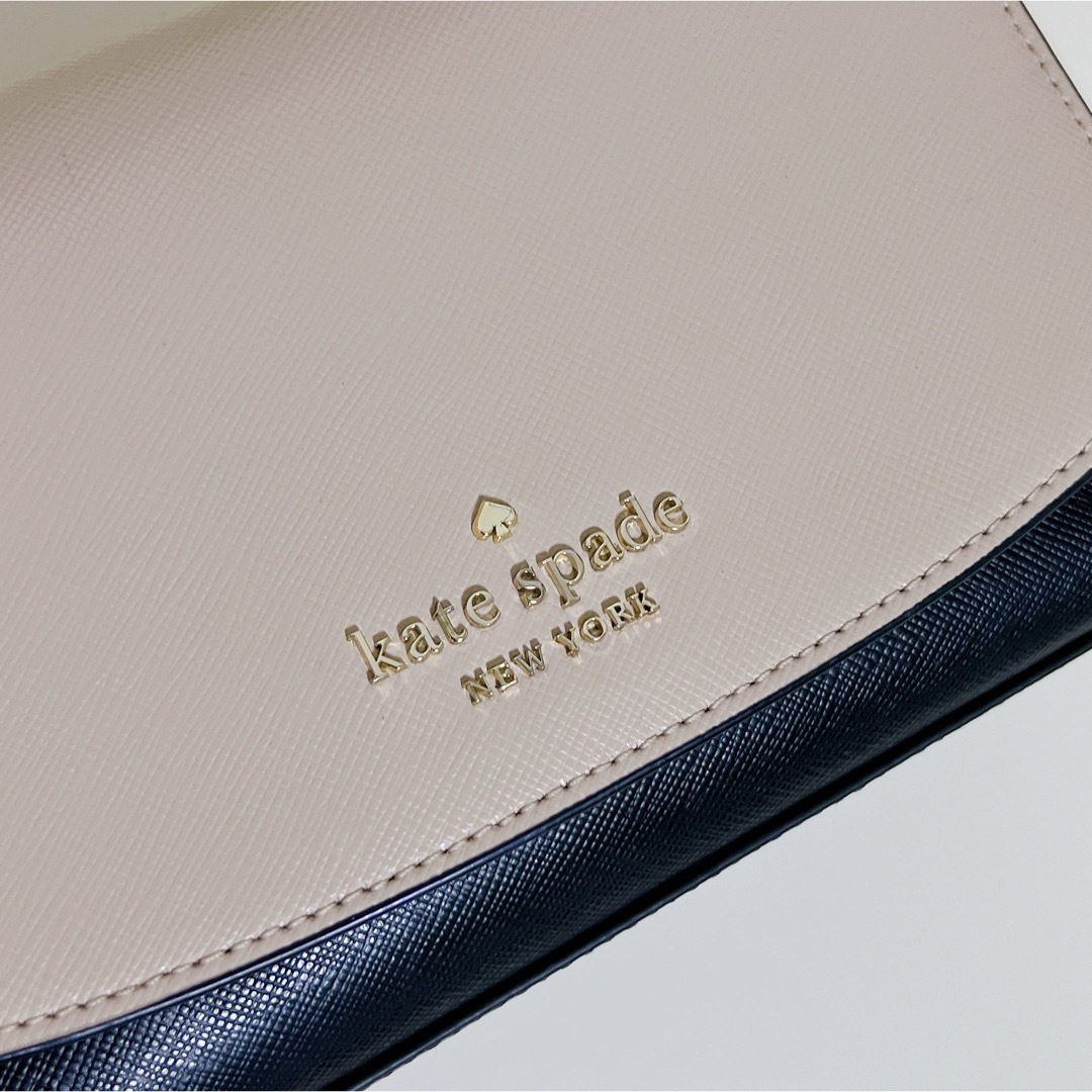 kate spade new york(ケイトスペードニューヨーク)の☆超美品☆送料無料☆Katespadeケイトスペードレザーショルダーバッグ☆ レディースのバッグ(ショルダーバッグ)の商品写真