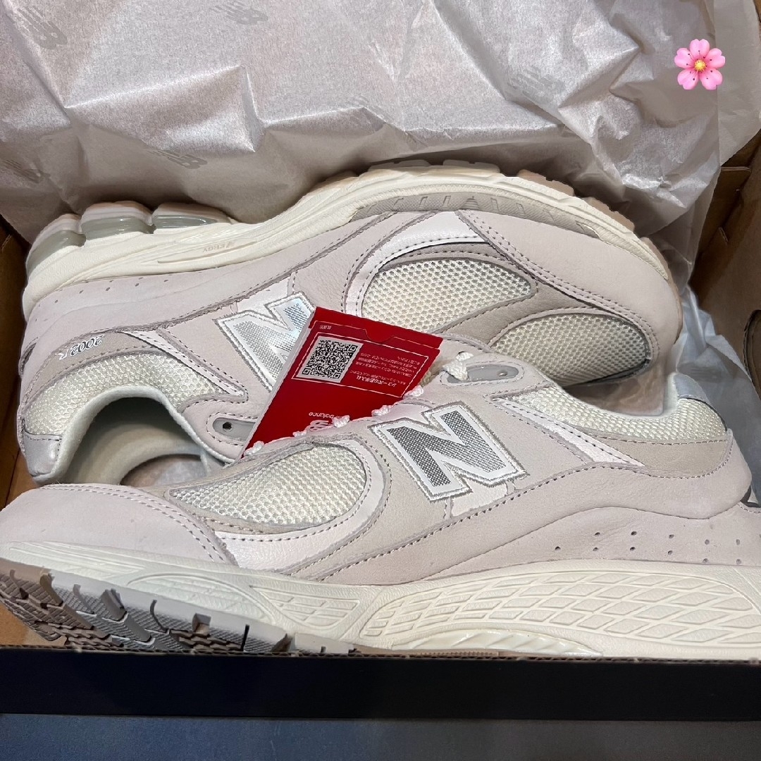 New Balance(ニューバランス)の国内正規品 27cm ニューバランス M2002RAA ライトグレイ メンズの靴/シューズ(スニーカー)の商品写真