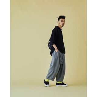 タイトブース TIGHTBOOTH PINHEAD CROPPED PANTS(ワークパンツ/カーゴパンツ)