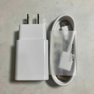 アイコス(IQOS)のJ-55 未使用品!iQOSリル 充電器セット 充電ケーブル 送料無料(タバコグッズ)