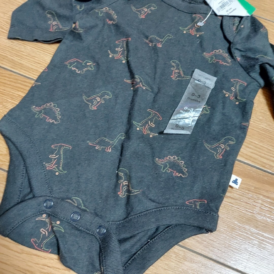 babyGAP(ベビーギャップ)のロンパース キッズ/ベビー/マタニティのベビー服(~85cm)(ロンパース)の商品写真