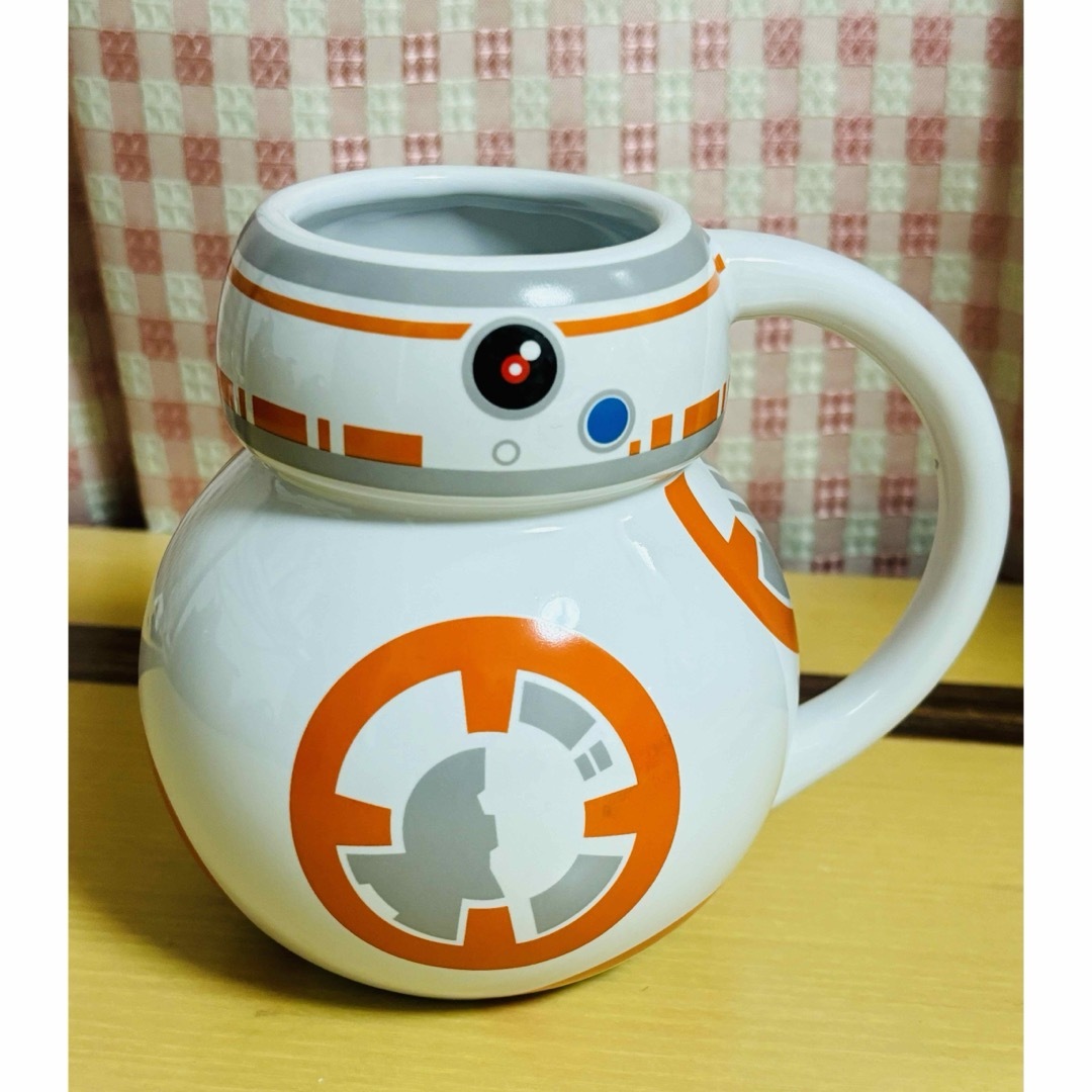 Disney(ディズニー)の美品！海外ディズニー　bb8 スターウォーズ　ビービーエイト　マグカップ　BB8 インテリア/住まい/日用品のキッチン/食器(食器)の商品写真