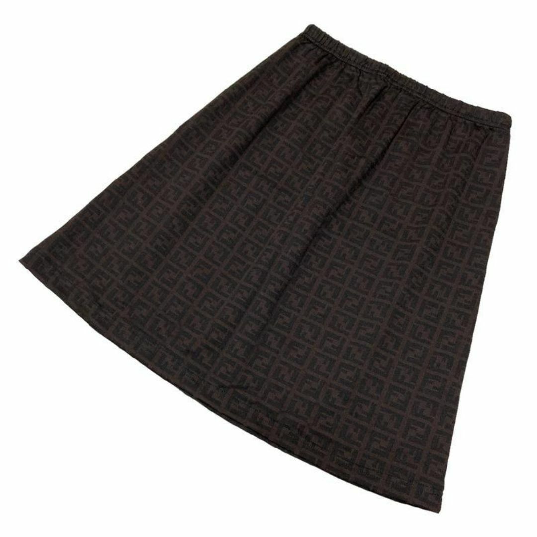 高級】未使用 タグ付 FENDI ズッカ柄 FFロゴ 膝丈スカート 高級】未使用 タグ付 FENDI ズッカ柄 FFロゴ 膝丈スカート