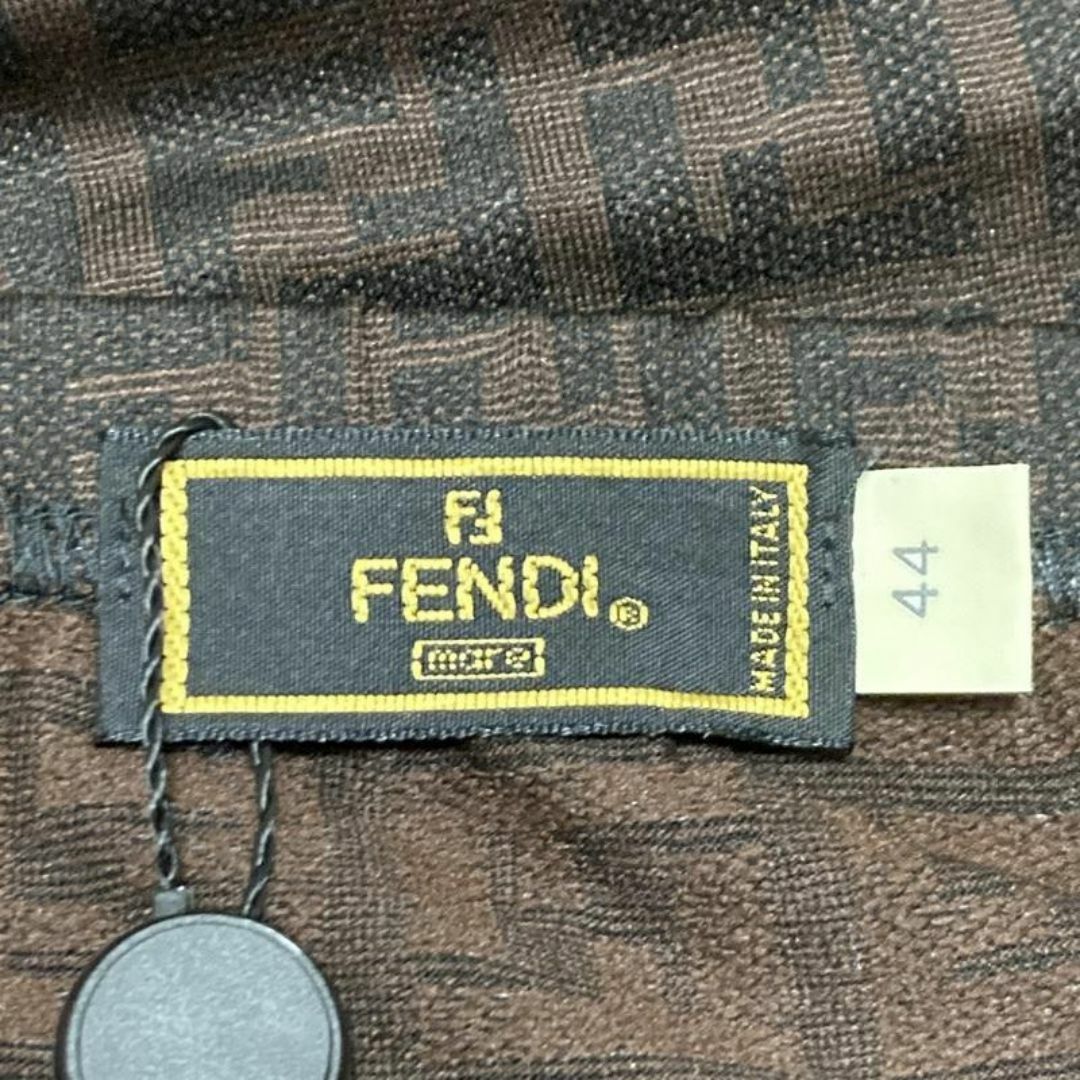 高級】未使用 タグ付 FENDI ズッカ柄 FFロゴ 膝丈スカート 高級】未使用 タグ付 FENDI ズッカ柄 FFロゴ 膝丈スカート