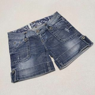 ゲス(GUESS)の【GUESS】ゲス（26）デニムパンツ ショートパンツ ロゴ入り カジュアル(ショートパンツ)