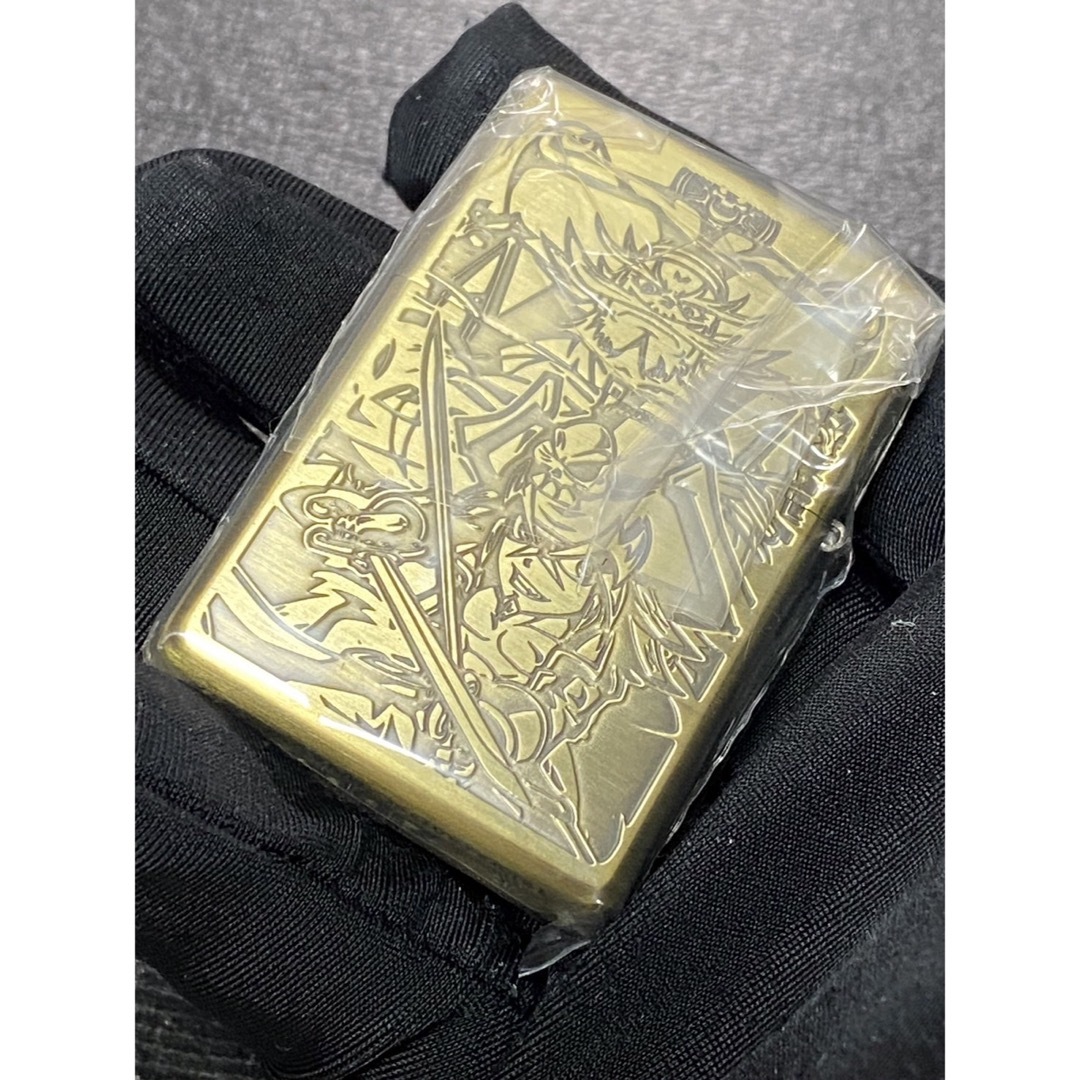 zippo パイレーツワールド 限定品 ゴールド 両面デザイン 2012年製 メンズのメンズ その他(その他)の商品写真