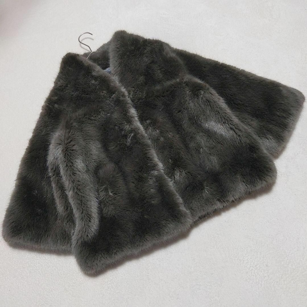 【FABULOUS FURS】ファビュラスファーズ（XS）毛皮コート レディースのジャケット/アウター(毛皮/ファーコート)の商品写真