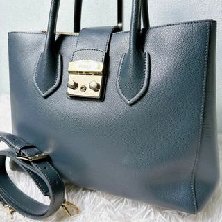 Furla - 美品✨フルラ 2way ショルダーバッグ ハンドバッグ メトロポリス A4