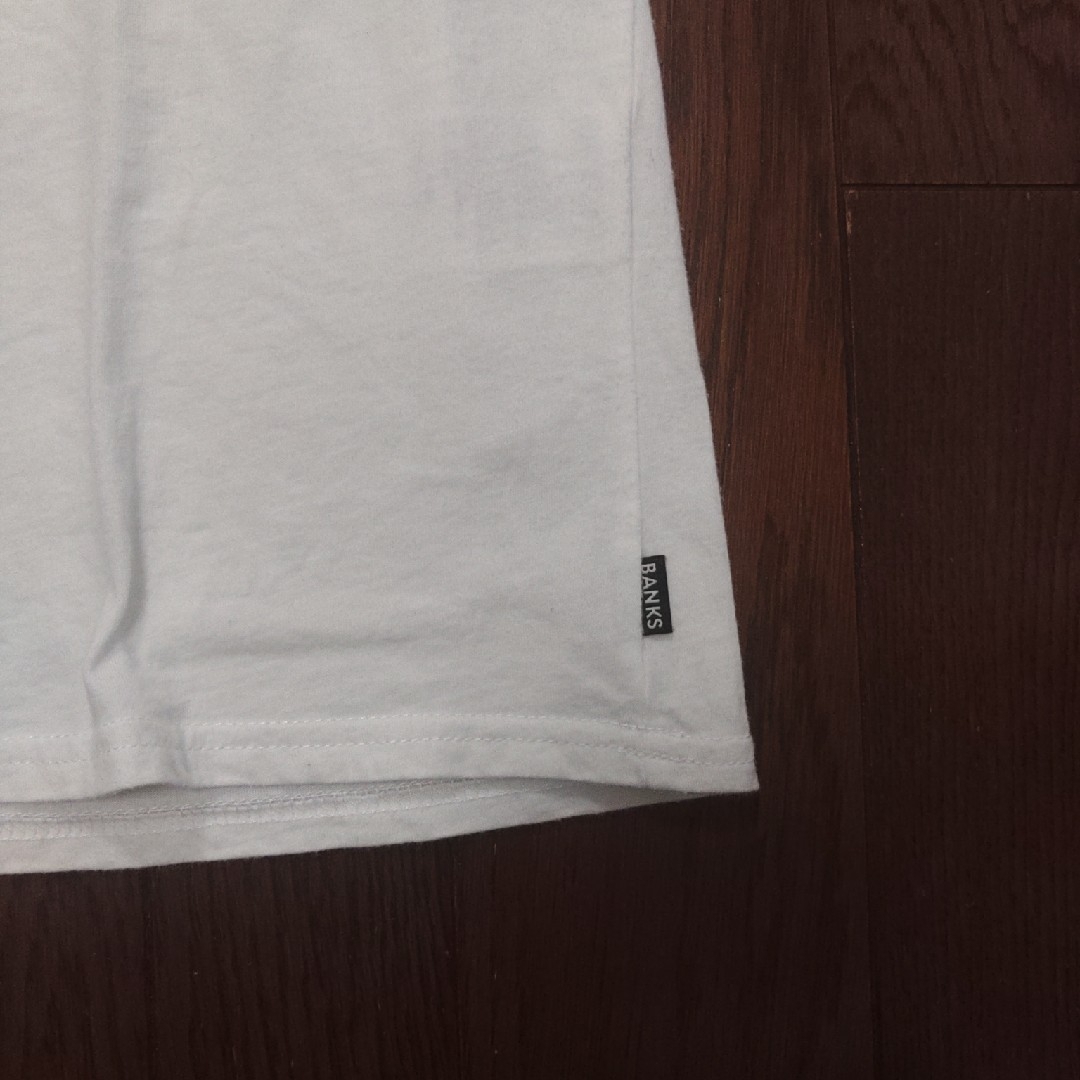 BANKS JOURNAL(バンクスジャーナル)のBANKS BARNEYS NEW YORK Tシャツ　M　白　シルバー メンズのトップス(Tシャツ/カットソー(半袖/袖なし))の商品写真