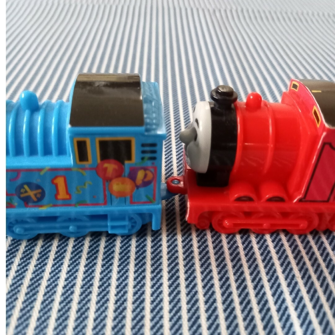 THOMAS(トーマス)のトーマス　連結　おもちゃ キッズ/ベビー/マタニティのおもちゃ(知育玩具)の商品写真