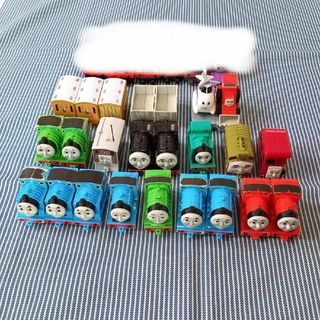 THOMAS - トーマス　連結　おもちゃ