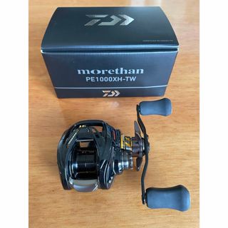 ダイワ(DAIWA)のGW特別価格 ダイワ モアザン PE1000XH-TW 右 morethan(リール)