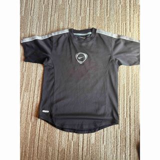 ナイキ(NIKE)のナエキスポーツシャツ(Tシャツ/カットソー)