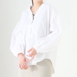 Noble - Noble フロントレースアップボリュームブラウス ¥19,800