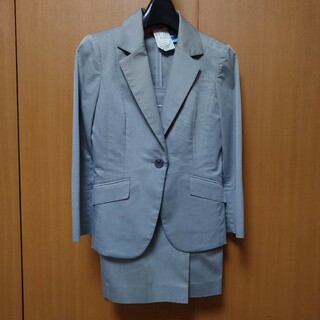 インディヴィ(INDIVI)のINDIVI スーツ　セットアップ 七分丈　薄いグレー(スーツ)