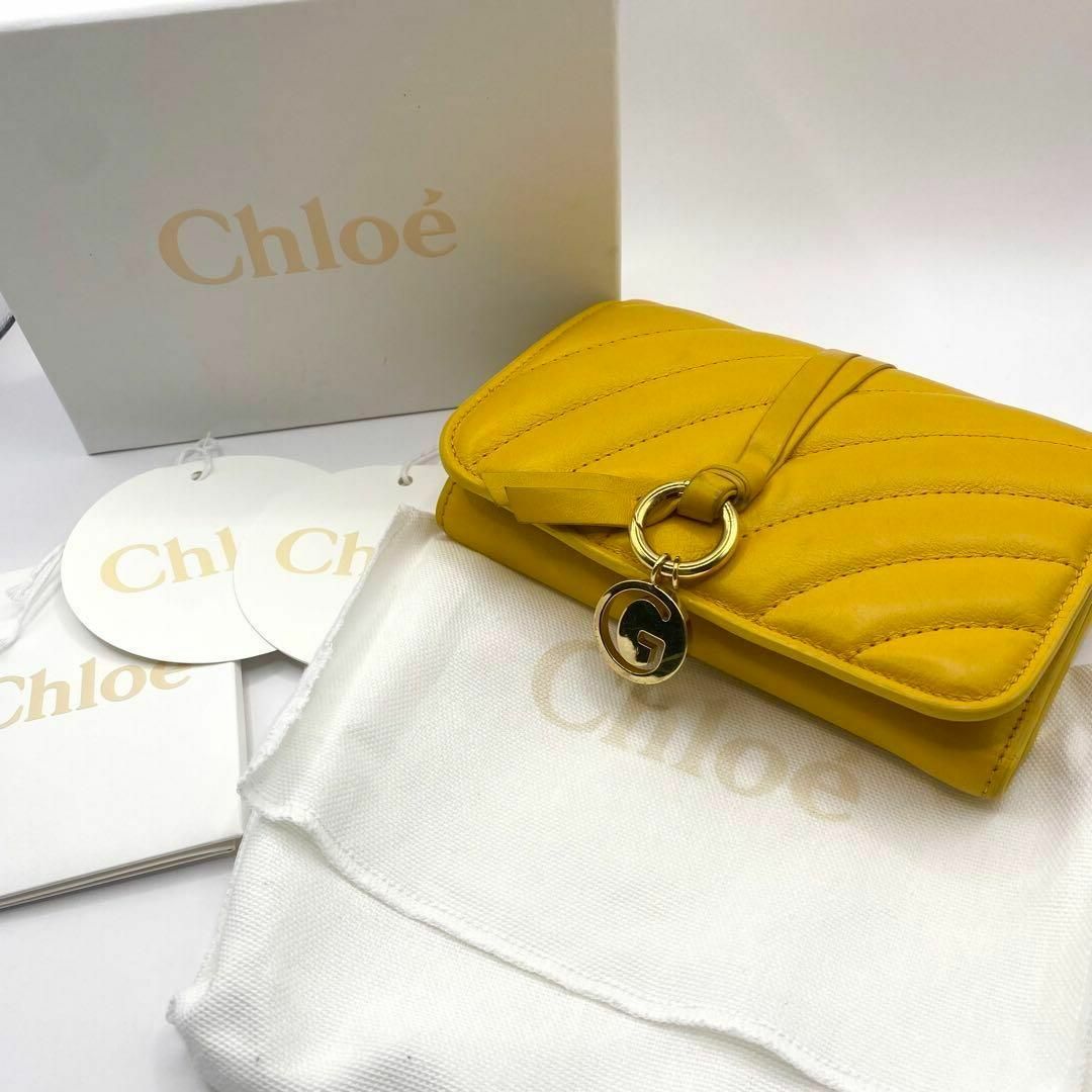 Chloe(クロエ)の【希少】　ギャランティ　Chloe 三つ折り財布　イエロー　トリフォールド レディースのファッション小物(財布)の商品写真