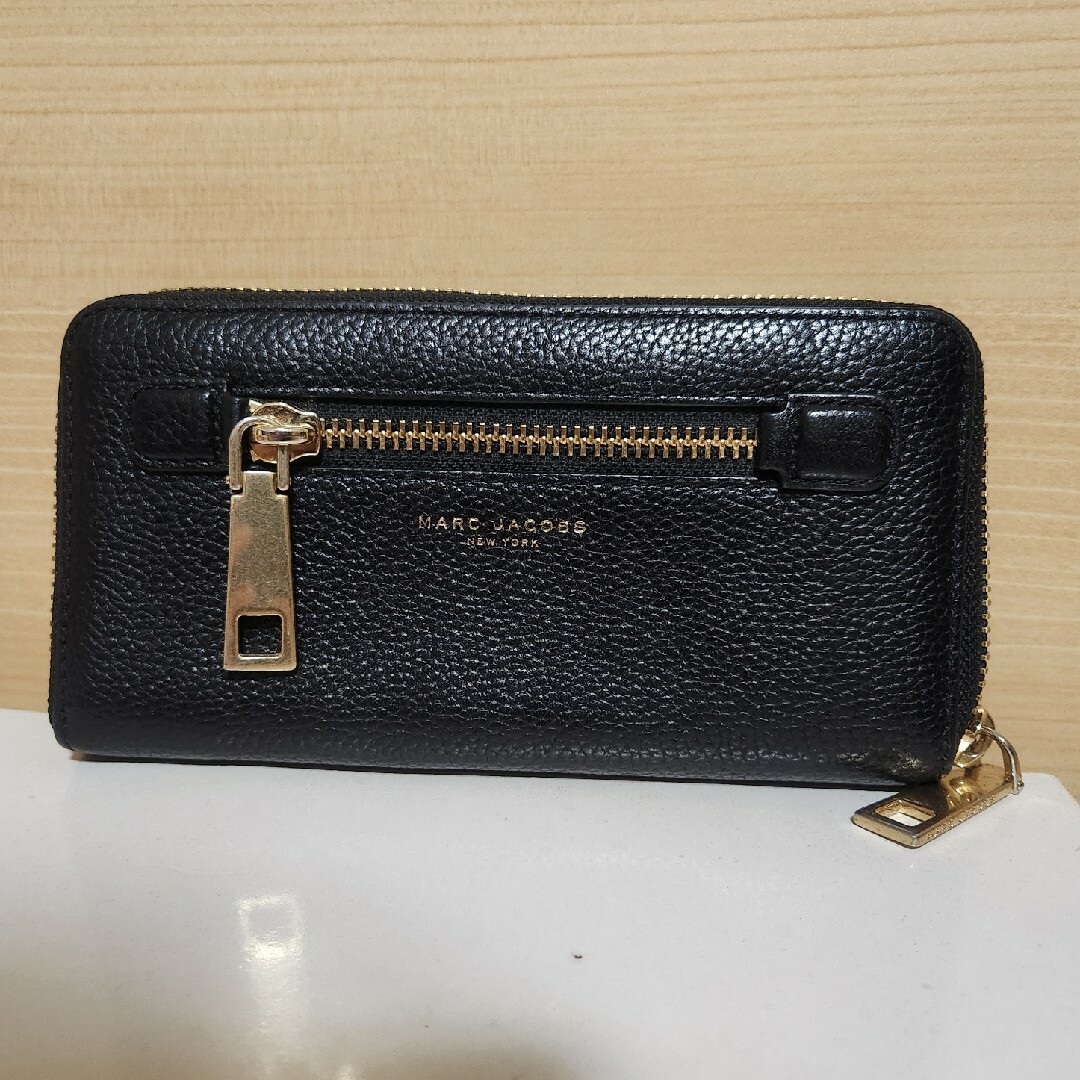 MARC JACOBS(マークジェイコブス)のMARC JACOBS●長財布　ブラック　レザー●マークジェイコブス レディースのファッション小物(ポーチ)の商品写真