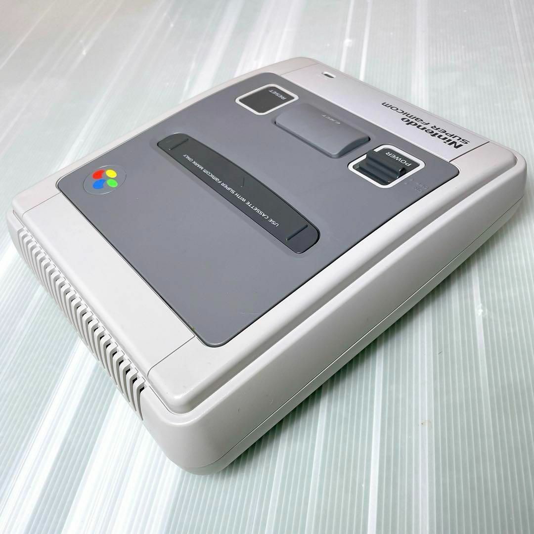 任天堂(ニンテンドウ)の希少！ほぼ未使用品　スーパーファミコン SHVC-001 エンタメ/ホビーのゲームソフト/ゲーム機本体(家庭用ゲーム機本体)の商品写真