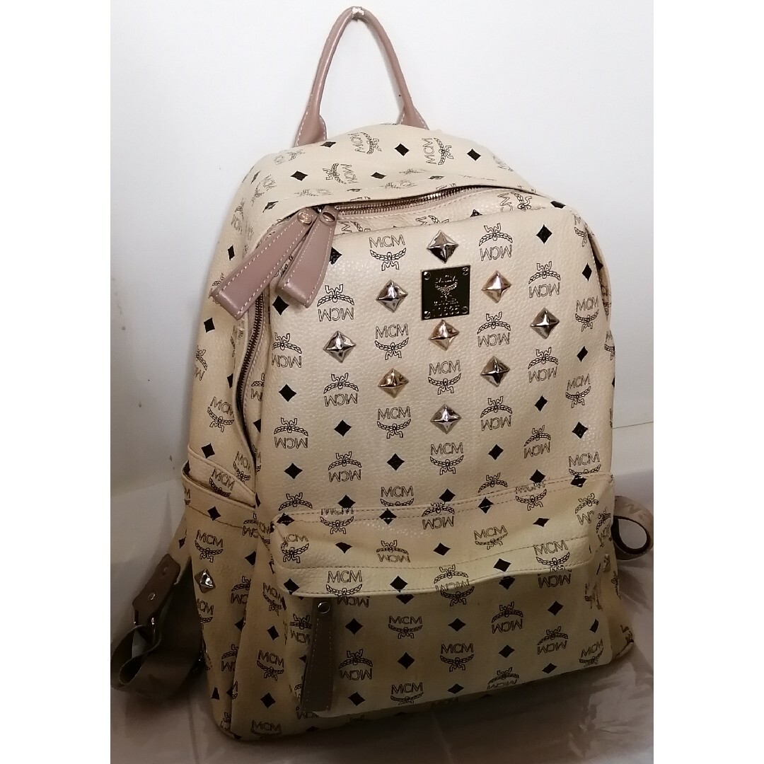 MCMリュック MCM リュック バッグパック バッグ 大人気 ベージュ MCMリュック MCM リュック バッグパック バッグ 大人気 ベージュ
