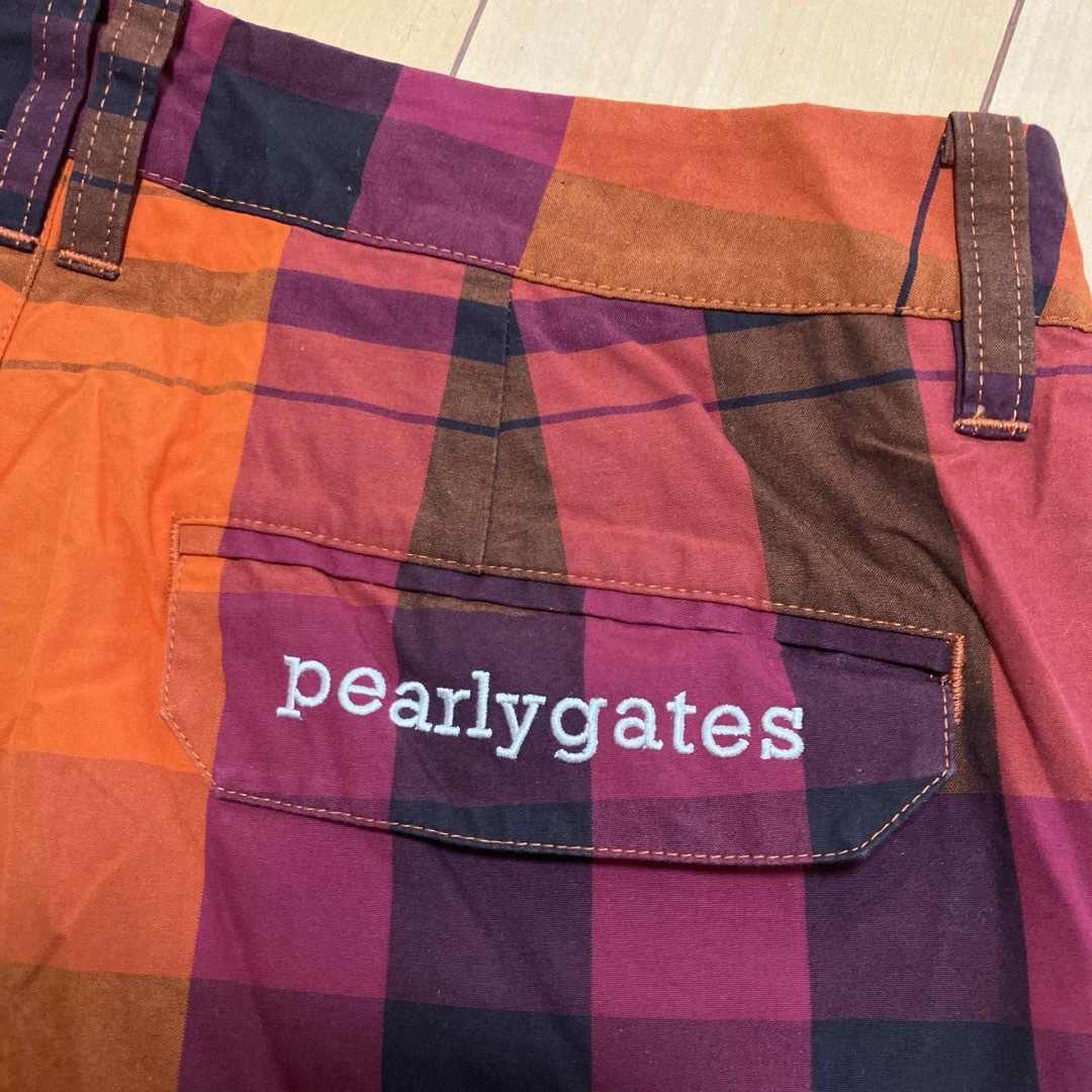 PEARLY GATES(パーリーゲイツ)のPEARLY GATES パーリーゲイツ　ショートパンツ　レディース　オレンジ スポーツ/アウトドアのゴルフ(ウエア)の商品写真