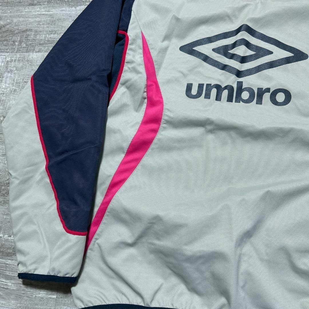 UMBRO(アンブロ)のumbro アンブロ 中綿 ピステ トラックジャケット 上下 セットアップ L スポーツ/アウトドアのサッカー/フットサル(ウェア)の商品写真