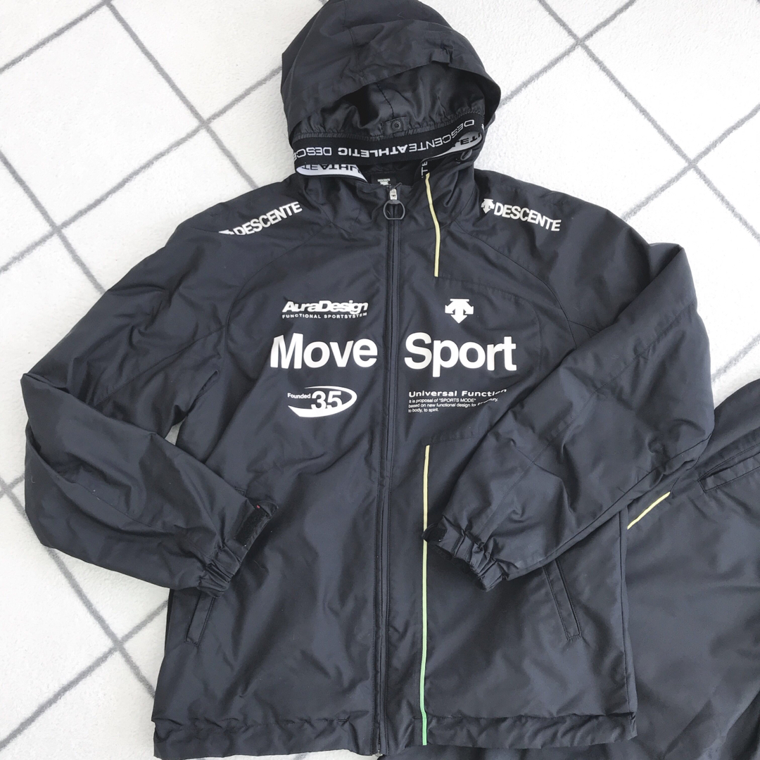 DESCENTE(デサント)のDESCENTE デサント　エクスプラスサーモウィンドブレーカー　セットアップ スポーツ/アウトドアのゴルフ(ウエア)の商品写真