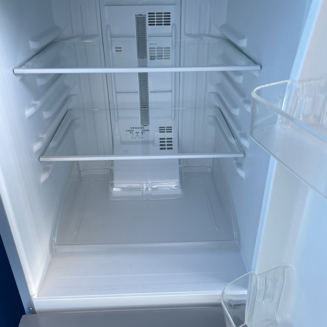 222B  冷蔵庫　洗濯機　小型　一人暮らし　新生活セット　格安 スマホ/家電/カメラの生活家電(冷蔵庫)の商品写真