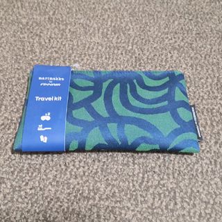 marimekko - 新品 marimekko マリメッコ トラベルキット　ポーチ フィンランド航空