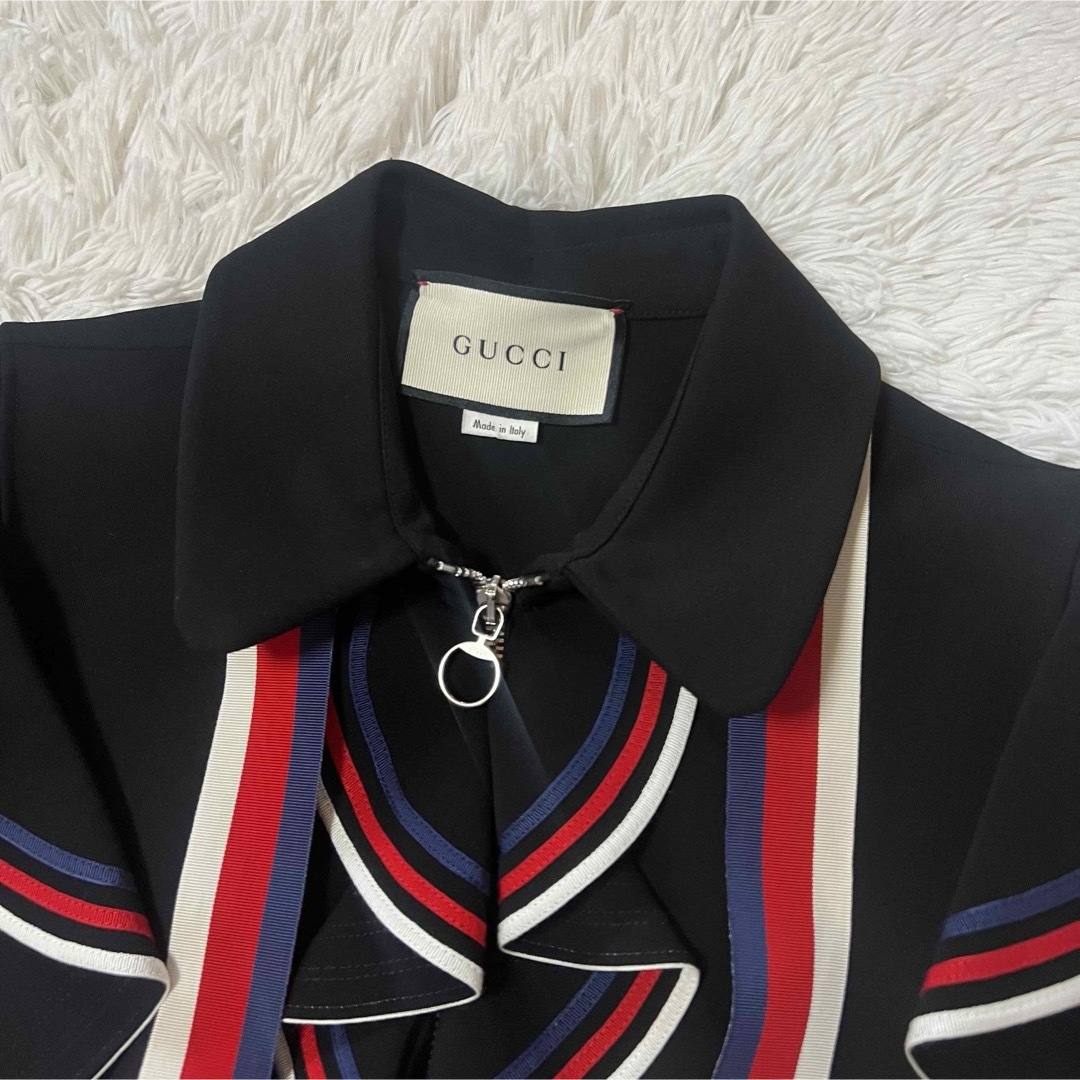 Gucci(グッチ)の【超美品】GUCCI グッチ　ワンピース　シェリーライン　フリル　ブラック　L レディースのワンピース(ひざ丈ワンピース)の商品写真