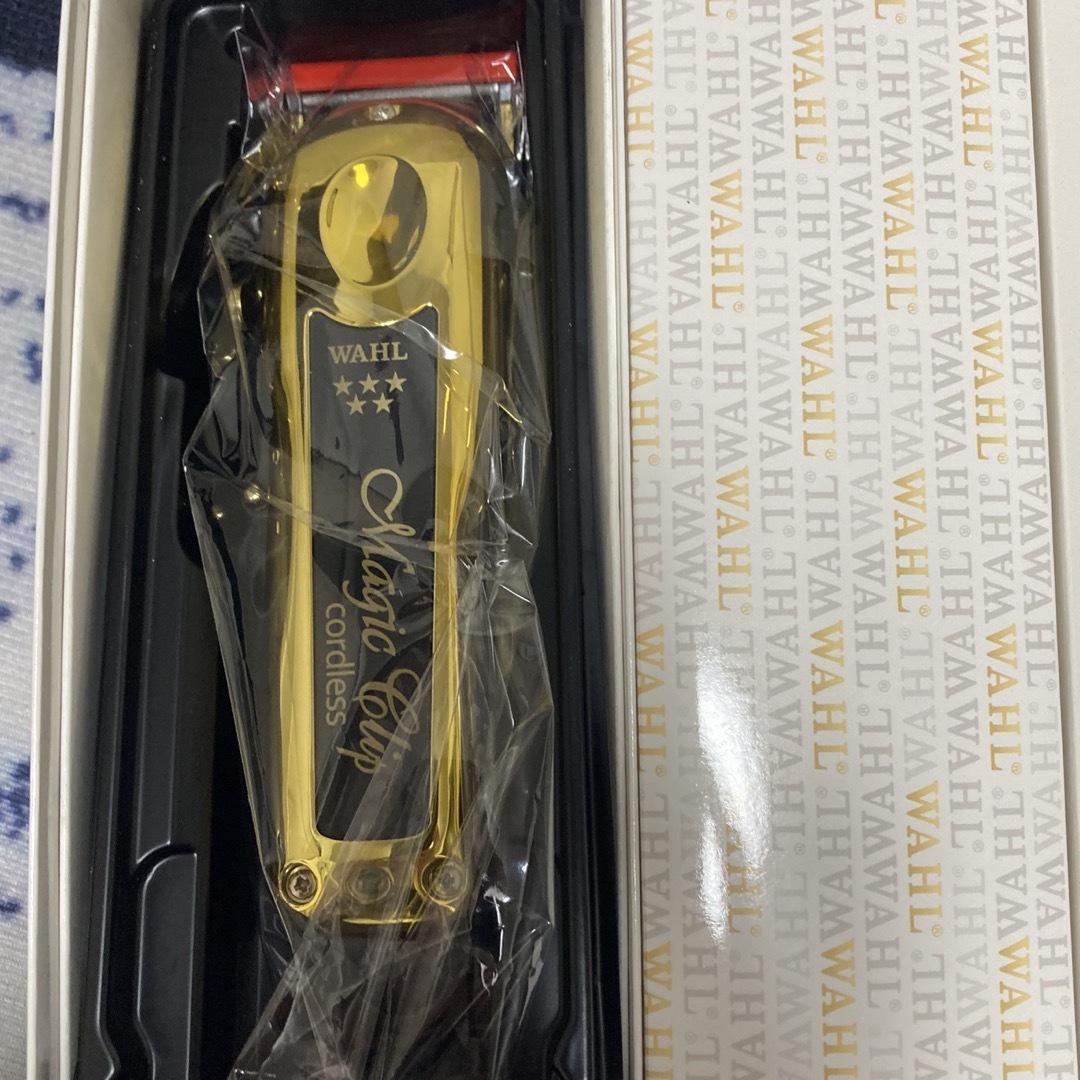 WAHL GOLD  コードレス バリカン ゴールド マジック クリップ スマホ/家電/カメラの美容/健康(メンズシェーバー)の商品写真