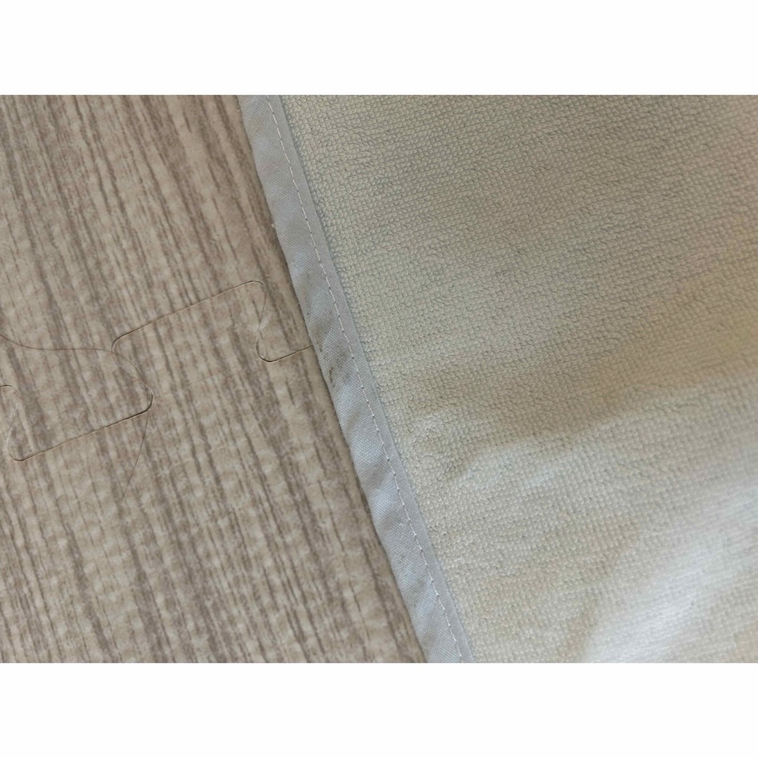 西松屋(ニシマツヤ)の西松屋　防水シーツ　レギュラーサイズ　70✖️120cm 青 キッズ/ベビー/マタニティの寝具/家具(シーツ/カバー)の商品写真