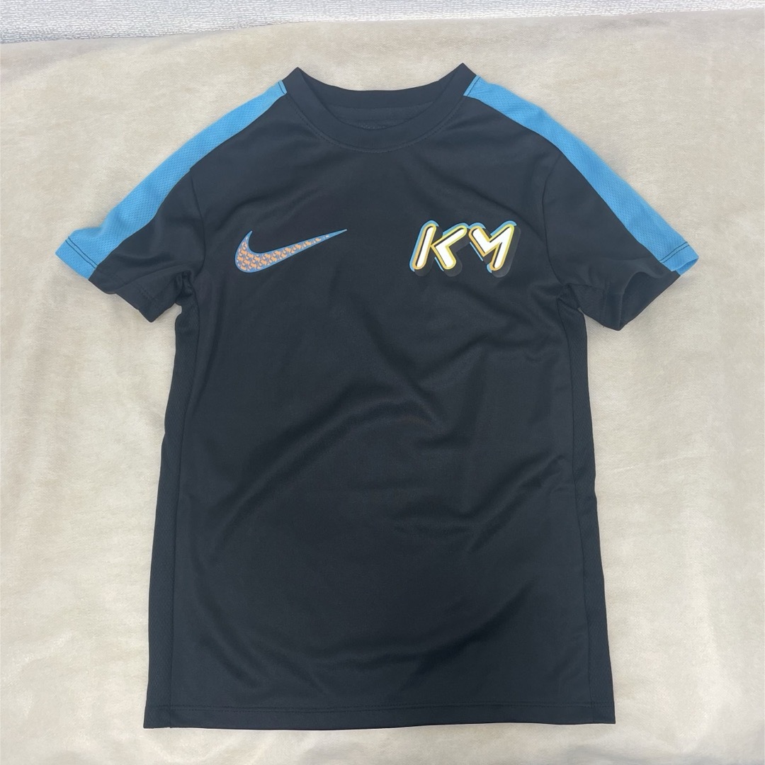 NIKE(ナイキ)のナイキ　NIKE サッカーウェア KM 130-140 xs キリアン・エムバペ キッズ/ベビー/マタニティのキッズ服男の子用(90cm~)(Tシャツ/カットソー)の商品写真