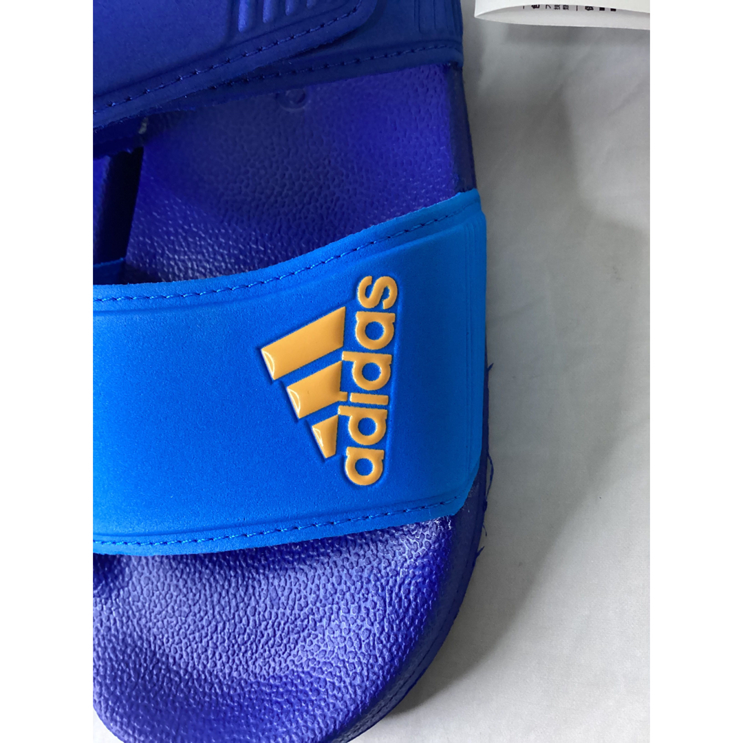 adidas(アディダス)の★新品未使用タグ付き★　アディダス　キッズサンダル　ブルー　18㎝ キッズ/ベビー/マタニティのキッズ靴/シューズ(15cm~)(サンダル)の商品写真