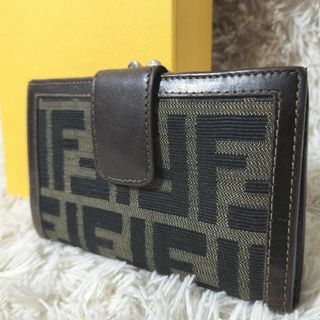 フェンディ(FENDI)のFENDI フェンディ ズッカ柄 二つ折り 折り財布 がま口 財布(財布)