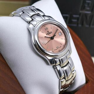 FENDI - ◆美品 稼働 FENDI 腕時計 外箱付 210L サーモンピンク デイト d