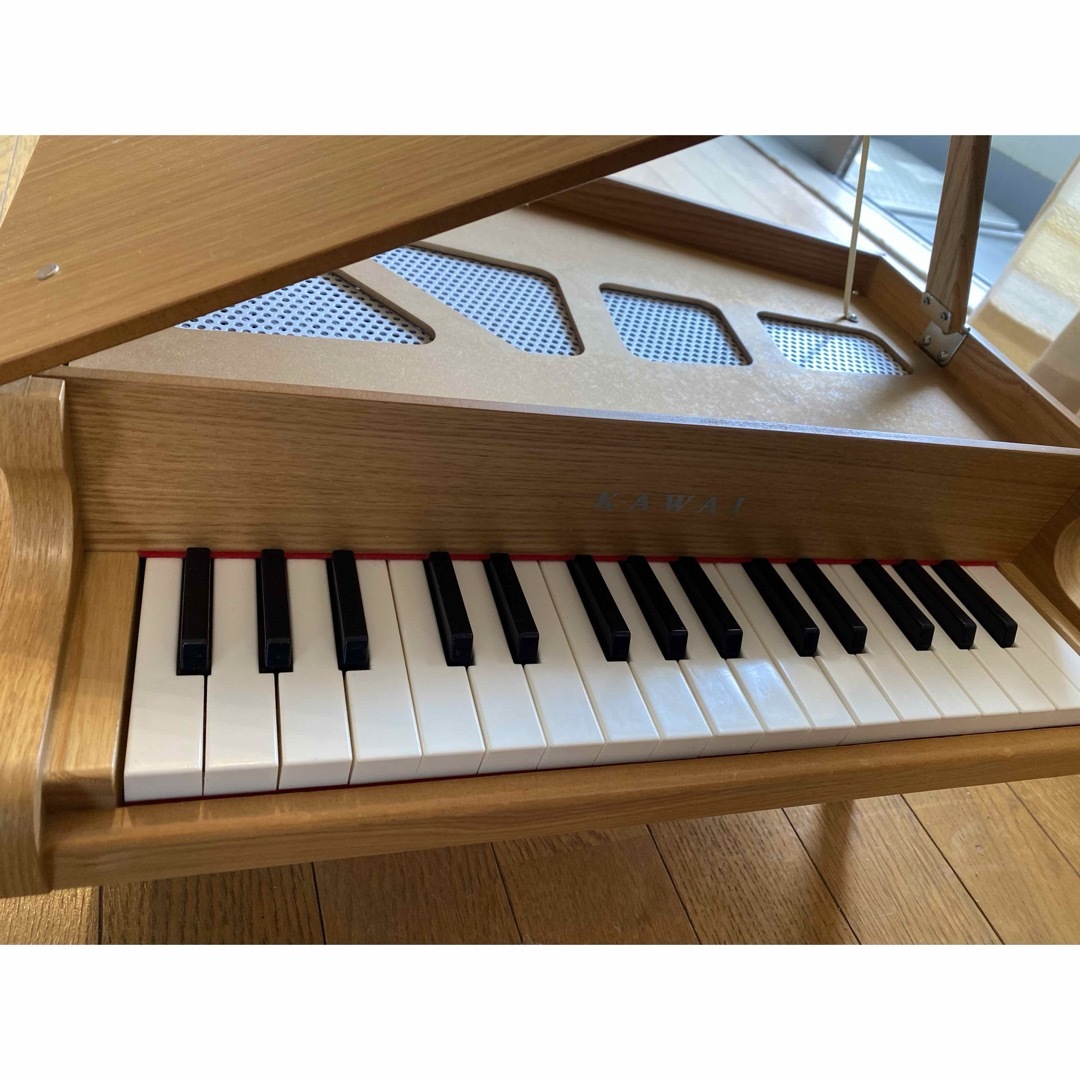 河合楽器製作所 グランドミニピアノ 木目 1102 河合楽器製作所 グランドミニピアノ 木目 1102