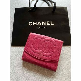 シャネル(CHANEL)のシャネル CHANEL 二つ折り財布 キャビアスキン　限定レア色フューシャピンク(財布)