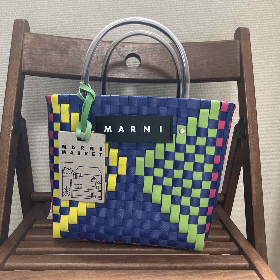 Marni(マルニ)のかわいい💙マルニフラワーマーケットカゴバッグトート レディースのバッグ(かごバッグ/ストローバッグ)の商品写真