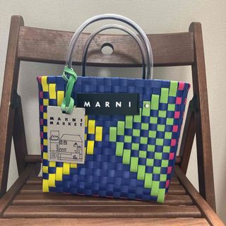 マルニ(Marni)のかわいい💙マルニフラワーマーケットカゴバッグトート(かごバッグ/ストローバッグ)