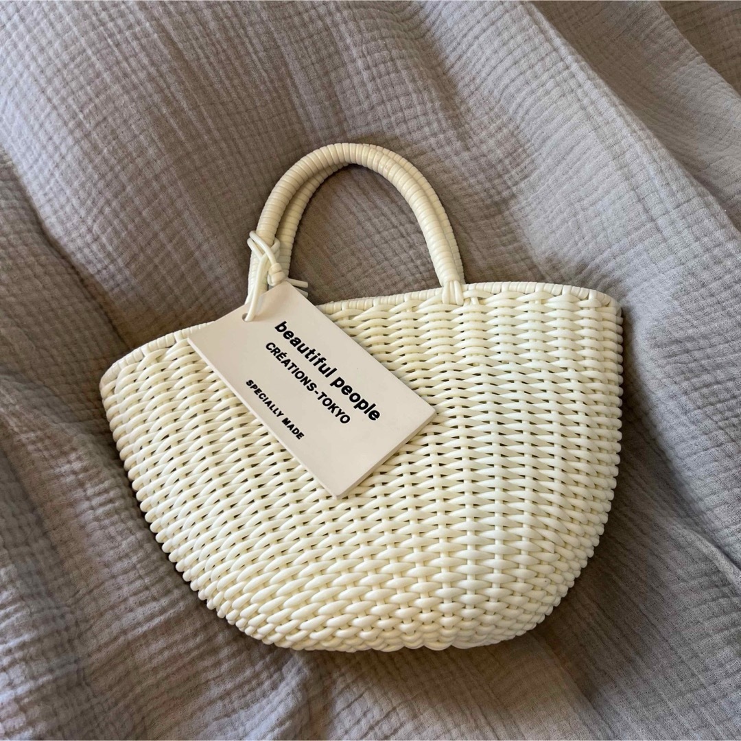 beautiful people(ビューティフルピープル)の＜beautiful people＞ tube knitting basket レディースのバッグ(かごバッグ/ストローバッグ)の商品写真