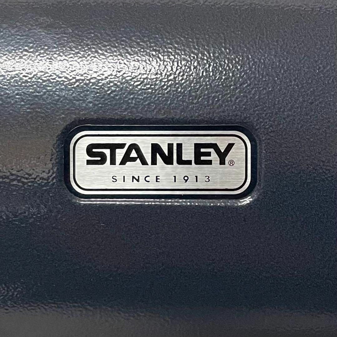 Stanley(スタンレー)の新品 スタンレー クラシックランチボックス 9.4L ネイビー ツールボックス スポーツ/アウトドアのアウトドア(その他)の商品写真