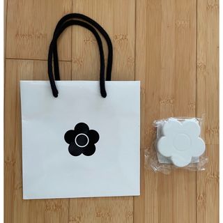 マリークワント(MARY QUANT)の⭐️新品⭐️マリークワントミニケース&ショップ袋(ショップ袋)