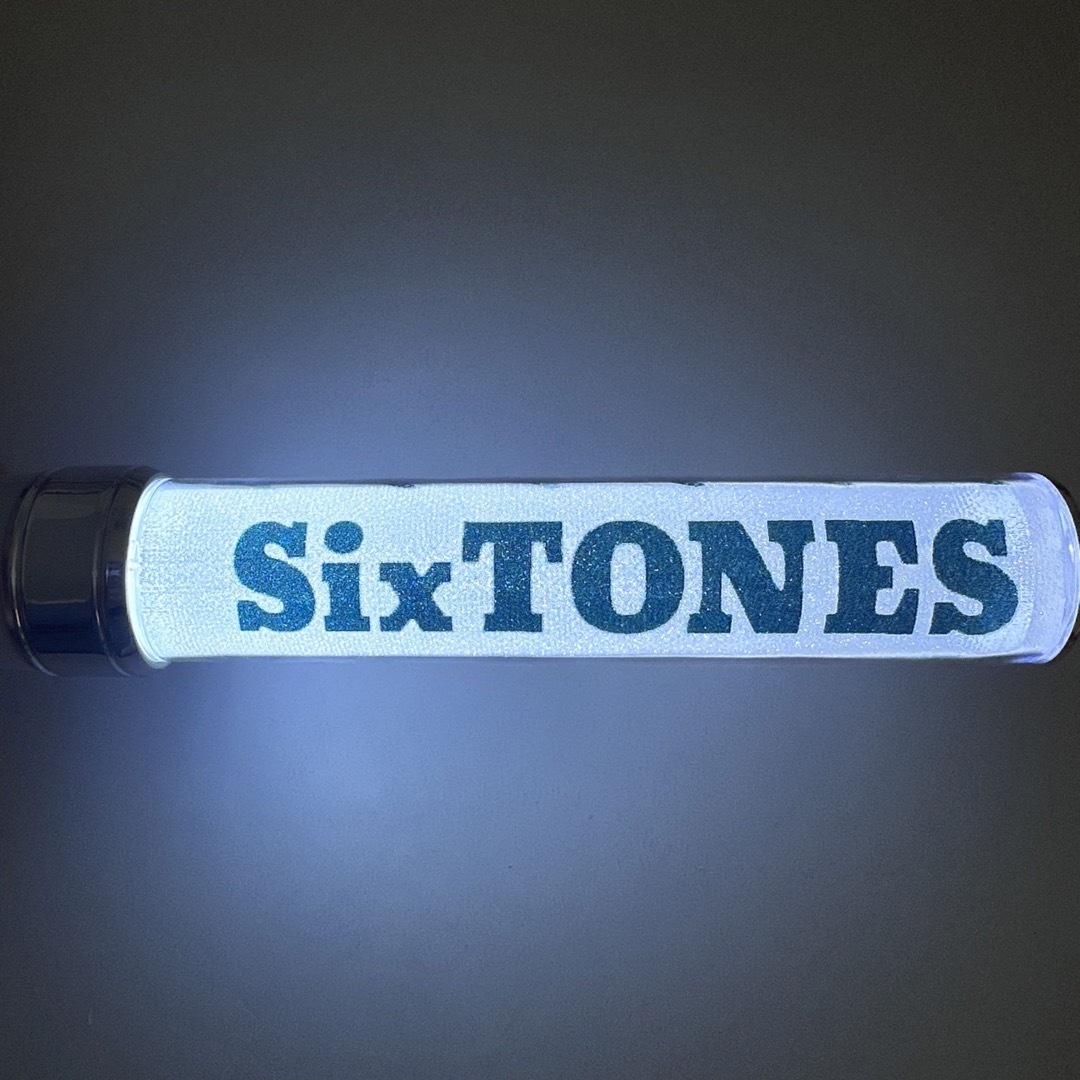 SixTONES チェンエラ ペンライト 同型 エンタメ/ホビーのタレントグッズ(アイドルグッズ)の商品写真