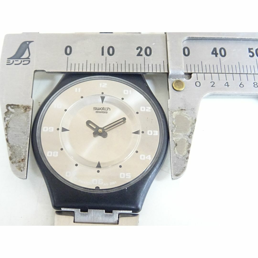 swatch(スウォッチ)のM岡048 / swatch スウォッチ 腕時計 クォーツ シルバー文字盤 メンズの時計(腕時計(アナログ))の商品写真