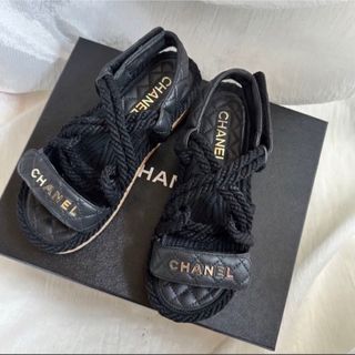 シャネル(CHANEL)の完売。シャネルロゴサンダル　a(サンダル)