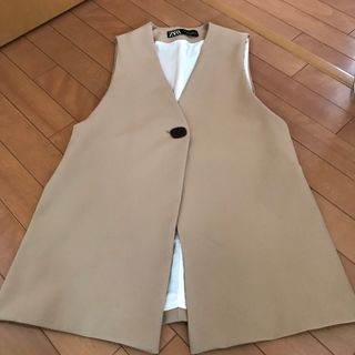 ザラ(ZARA)の専用　ザラ　トップス　ジレ　ベスト(ベスト/ジレ)