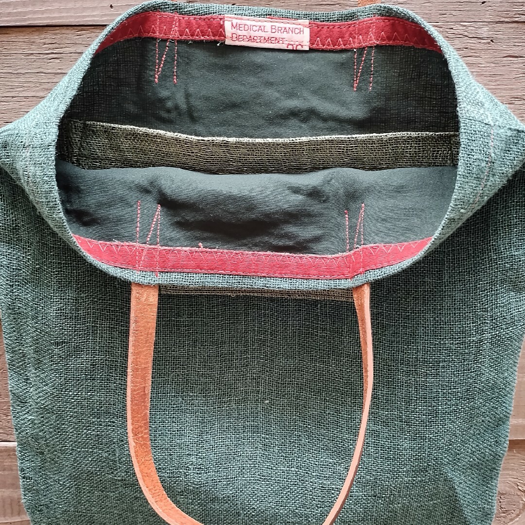 ヴィンテージ生地　古布　本麻　 リメイク トートバッグ　 オリーブ☓モスグリー ハンドメイドのファッション小物(バッグ)の商品写真