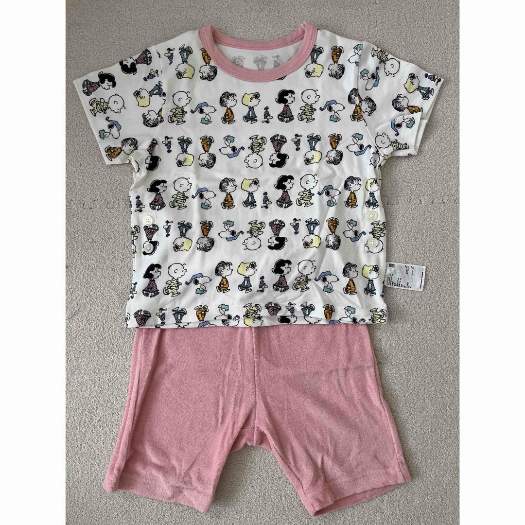 UNIQLO(ユニクロ)のUNIQLO 半袖パジャマ90cm SNOOPY キッズ/ベビー/マタニティのキッズ服女の子用(90cm~)(パジャマ)の商品写真