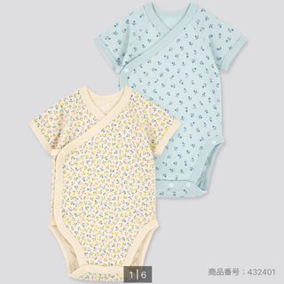 ユニクロ(UNIQLO)のユニクロ　UNIQLO ボディスーツ　肌着　半袖　前開き　小花柄　70(肌着/下着)